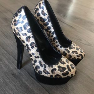 Brand new heels
